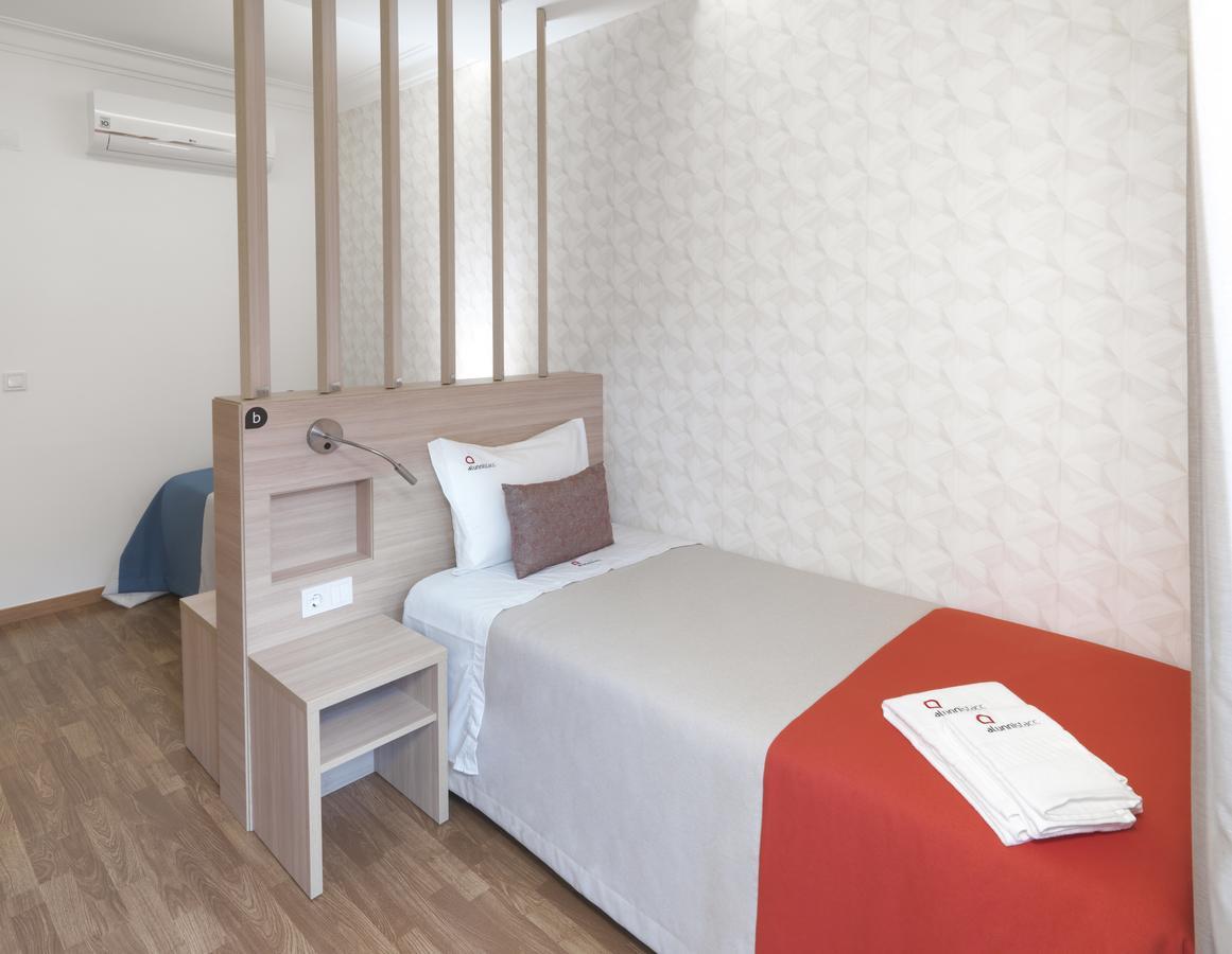 Alunni Stacc Guesthouse Lisbon Bagian luar foto